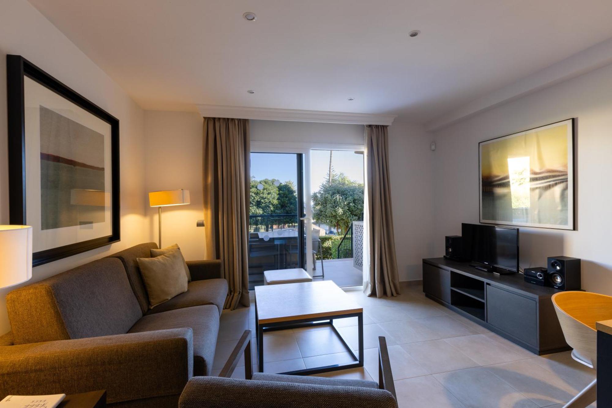 Ramada Hotel&suites By Wyndham Costa Del Sol 3* Fuengirola