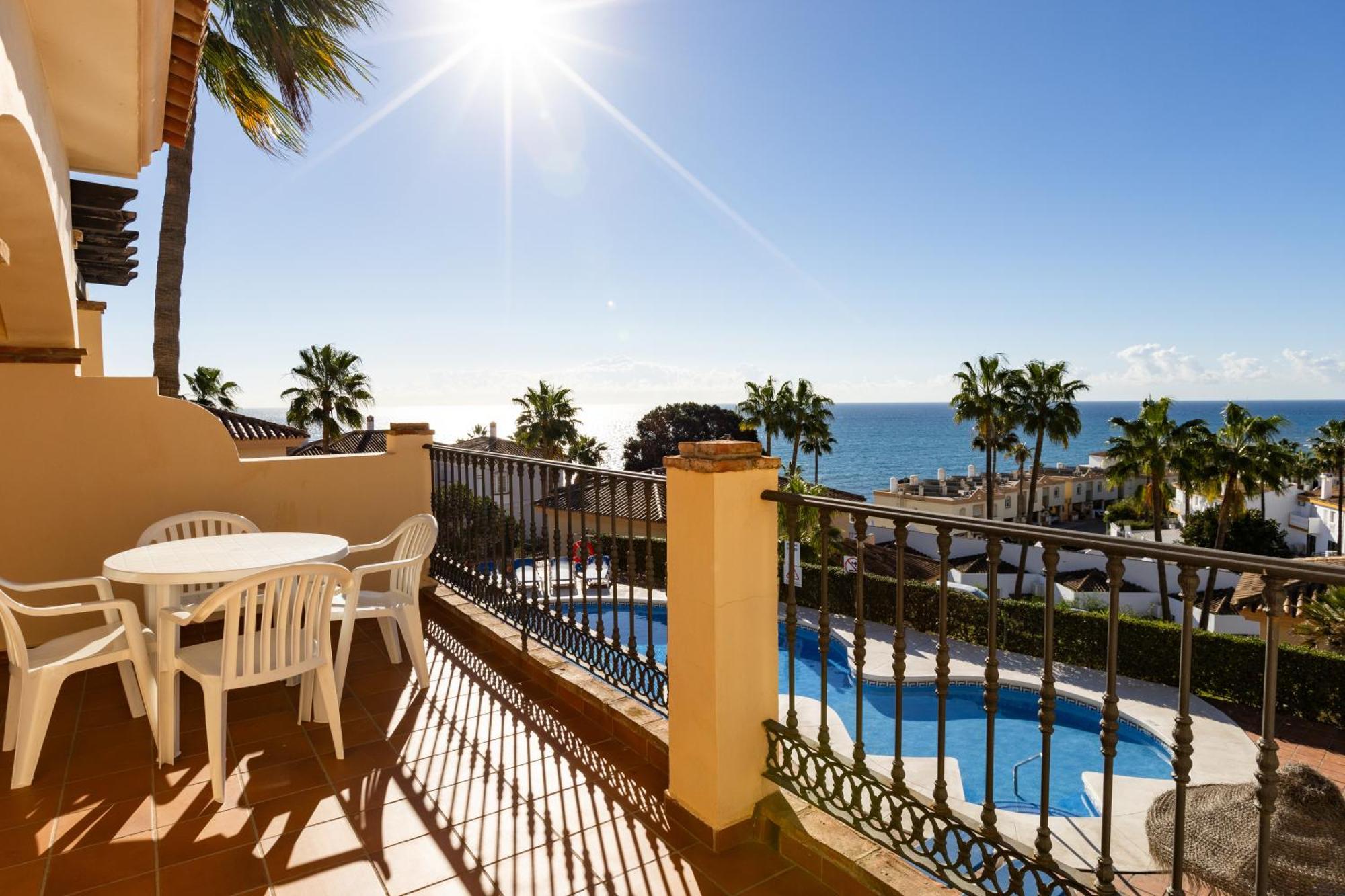 Ramada Hotel&suites By Wyndham Costa Del Sol Fuengirola